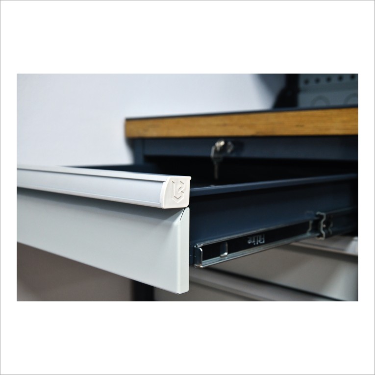 Верстак FBK 205.36.4 купить в Белгороде Верстак FBK 205.36.4 купить в Белгороде