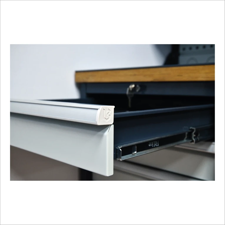 Верстак FBK 205.36.4-2R купить в Белгороде Верстак FBK 205.36.4-2R купить в Белгороде