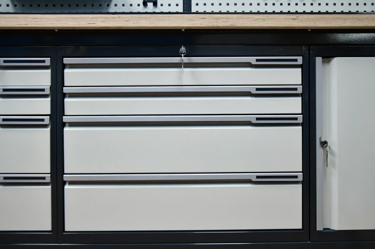 Модульный верстак MCN 2052.S6777 купить в Белгороде Модульный верстак MCN 2052.S6777 купить в Белгороде