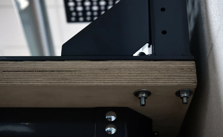 Верстак MCN 1252.S2.12-2F купить в Белгороде Верстак MCN 1252.S2.12-2F купить в Белгороде