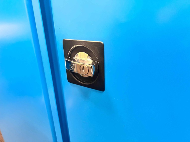 Шкаф инструментальный TNC 180.S3 купить в Белгороде Шкаф инструментальный TNC 180.S3 купить в Белгороде