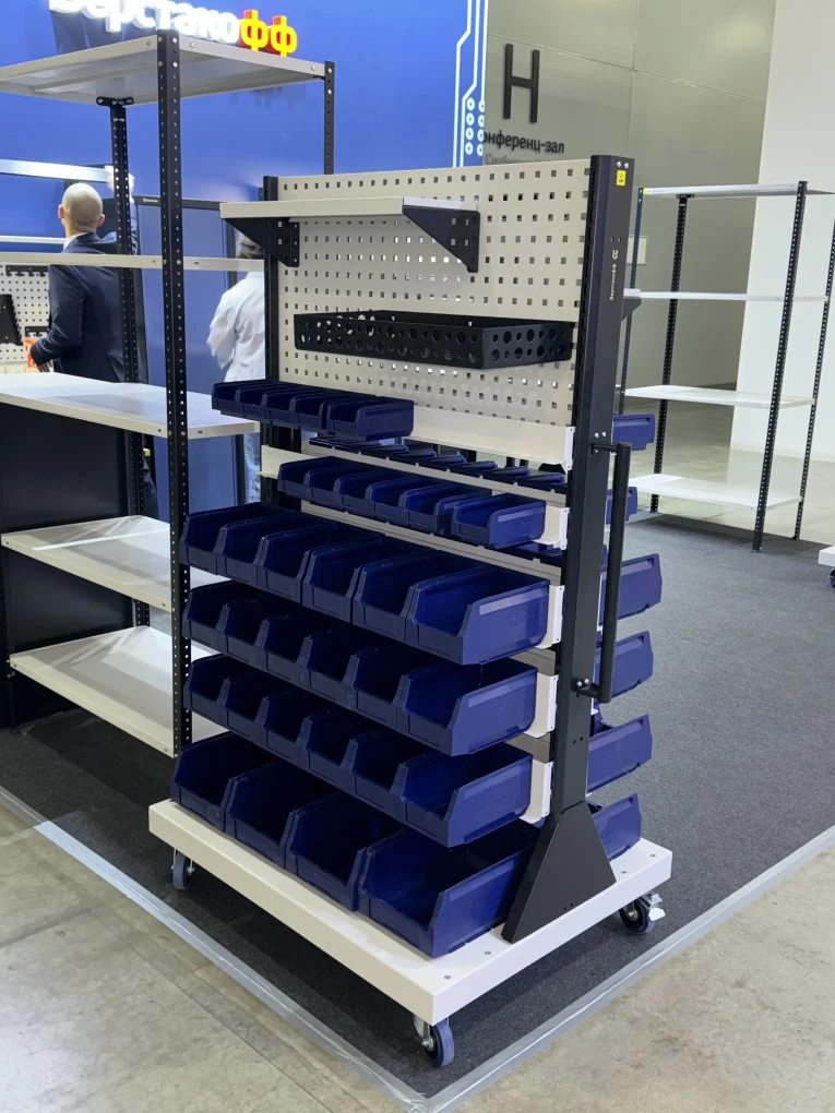 Передвижная стойка SPC 4B.1 (90.36.8) купить в Белгороде Передвижная стойка SPC 4B.1 (90.36.8) купить в Белгороде