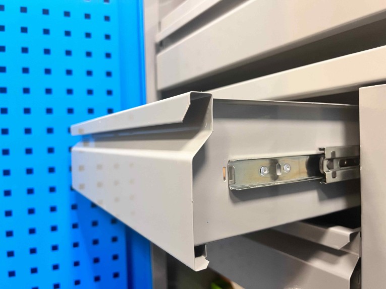 Шкаф инструментальный TNC 181.6B1.S1 купить в Белгороде Шкаф инструментальный TNC 181.6B1.S1 купить в Белгороде