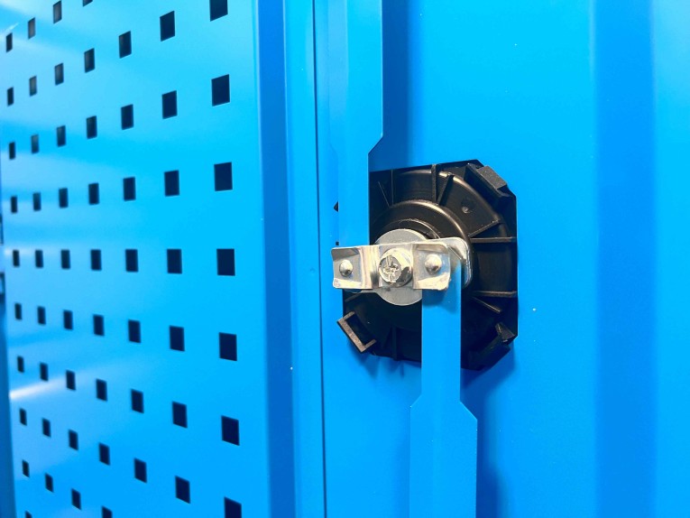 Шкаф инструментальный TNC 182.8B.4S купить в Белгороде Шкаф инструментальный TNC 182.8B.4S купить в Белгороде