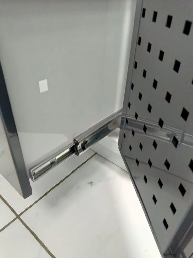 Шкаф инструментальный FBK 20 PR.B3.1S купить в Белгороде Шкаф инструментальный FBK 20 PR.B3.1S купить в Белгороде